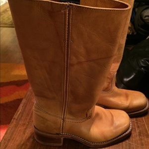 Frye 14L campus boots banana